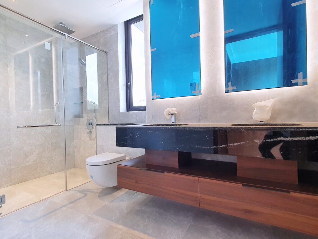Modern 3.5 + Basement Storey Detached @ Charlton