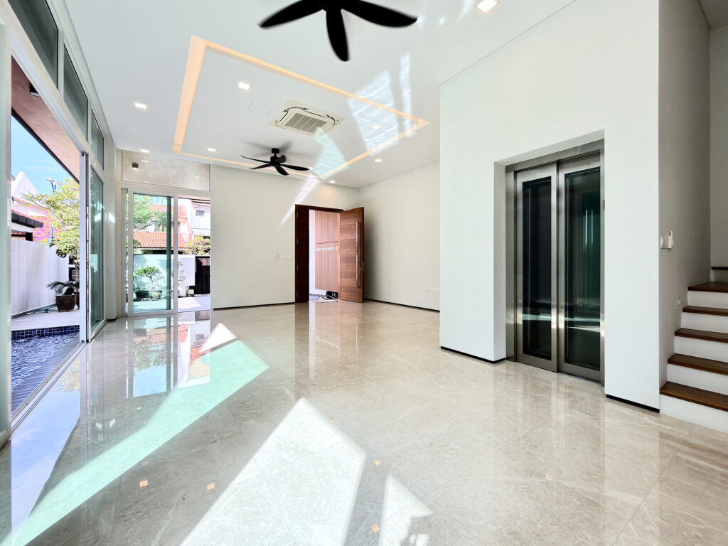 Brand New 2.5 Storey Semi-D @ Bridport Avenue