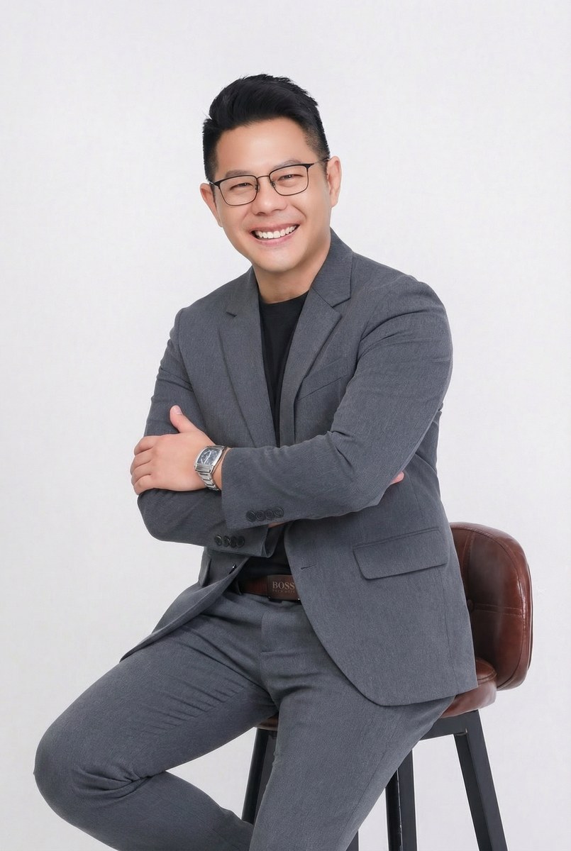 Gavan Lee, District IC of Eminence Landed Team