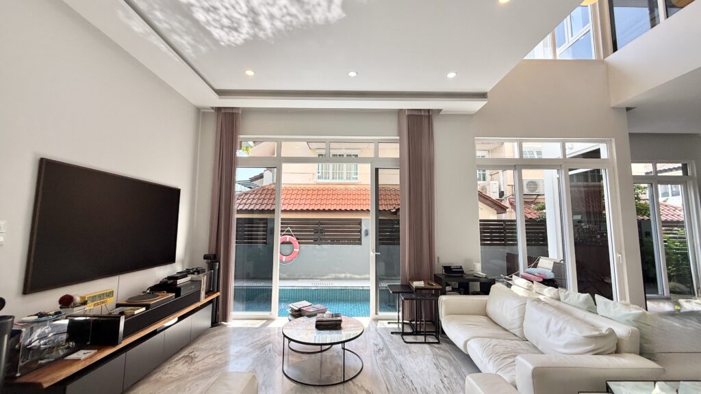 Renovated 3.5 Storey Semi-D @ 3.5 Storey Semi D @ Keris