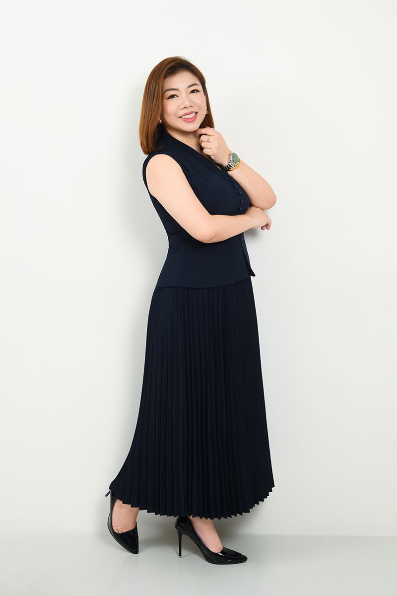 Eminence Landed agent Avery Lee
