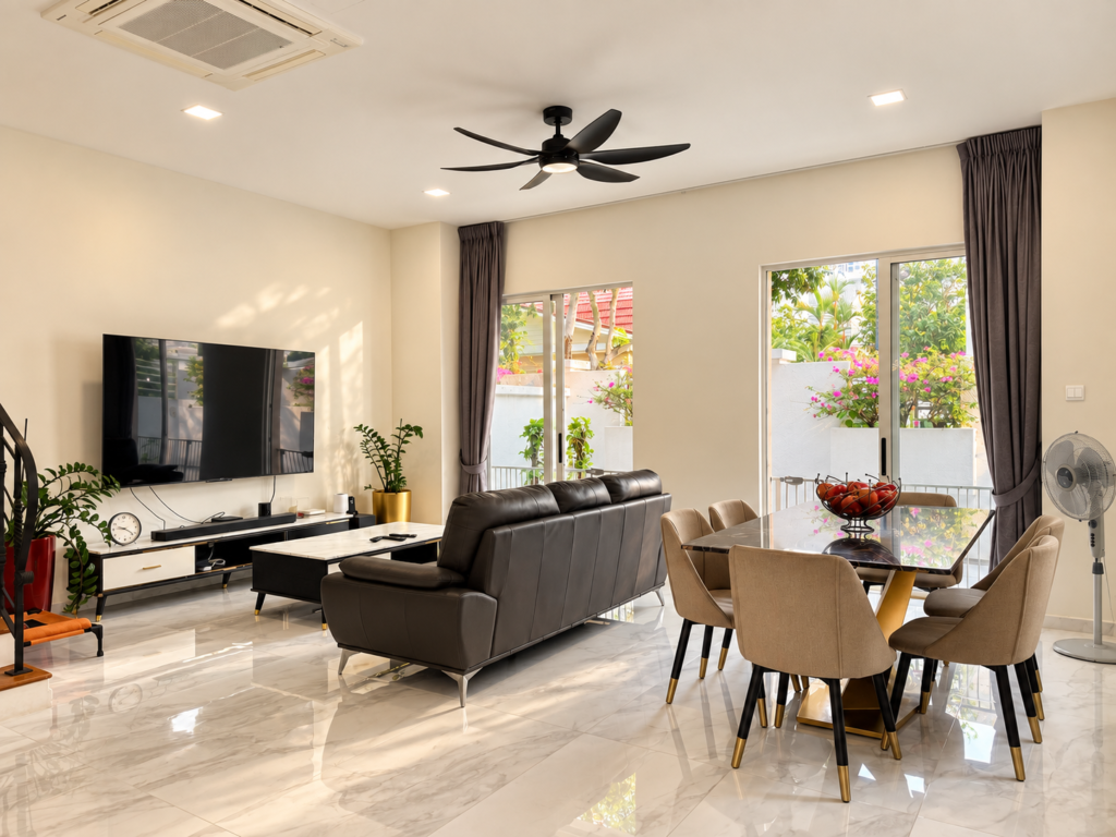 Reno 3 Storey Corner-Terrace @ Woodgrove